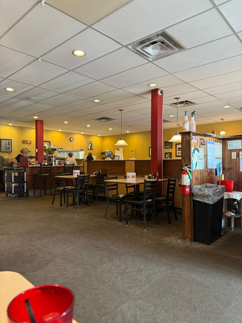 Pete's Family Restaurant, Canton Pete's Family Restaurant, Canton