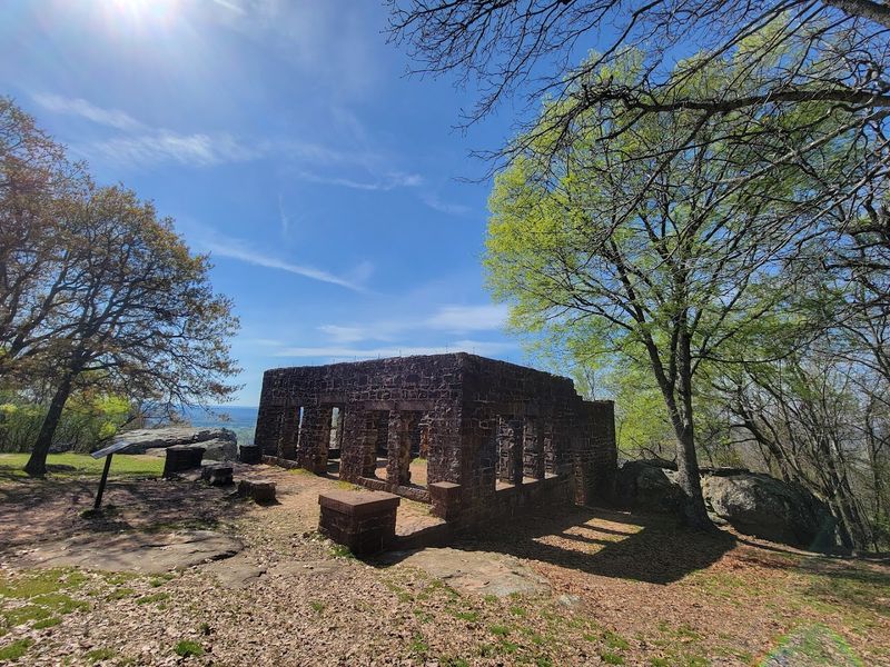 Petit Jean State Park, Morrilton