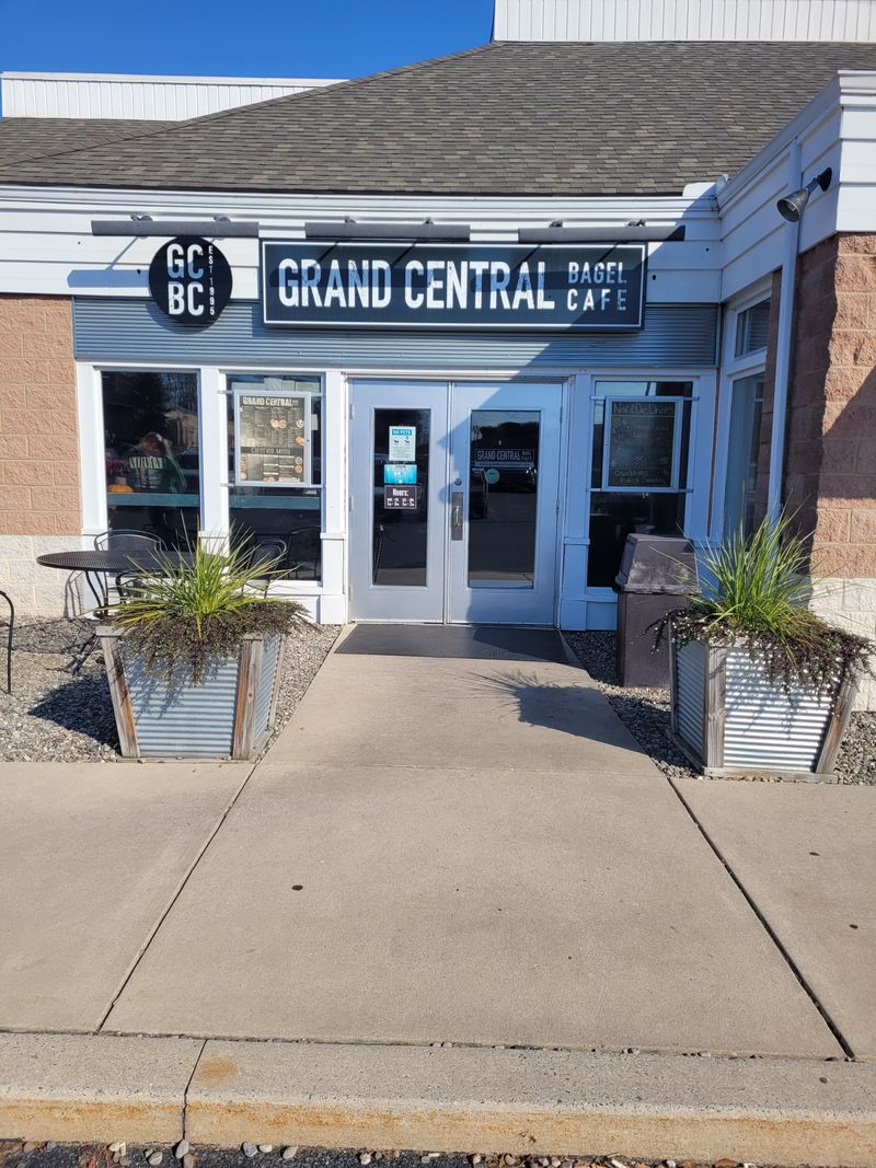 Grand Central Bagel Café — Lancaster
