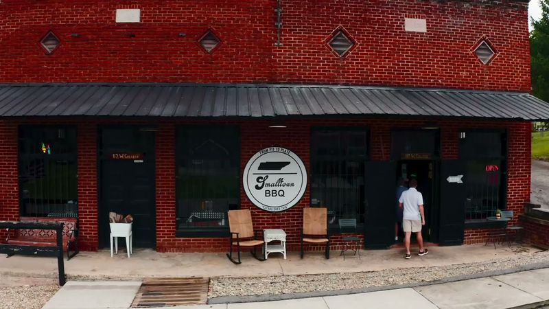 Small Town BBQ, Friendsville, TN 37737
