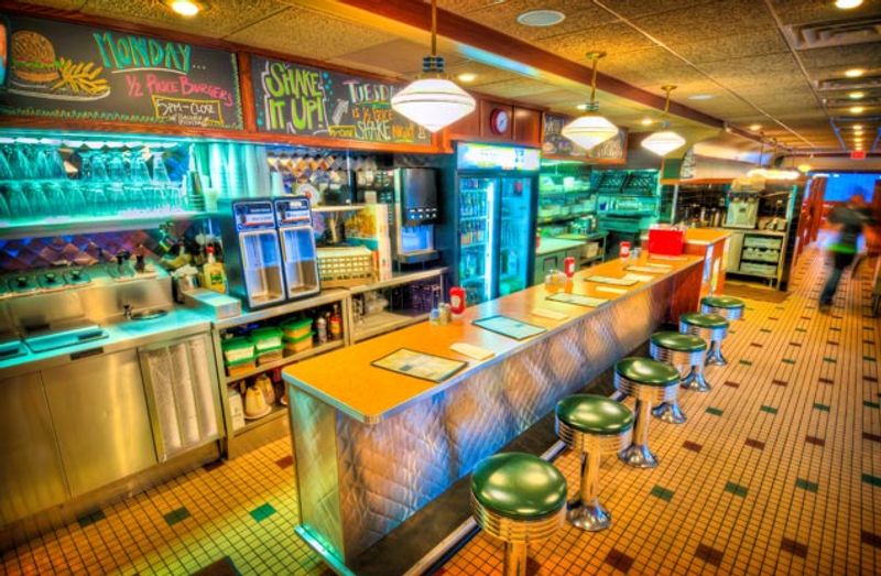 Phillips Avenue Diner Phillips Avenue Diner