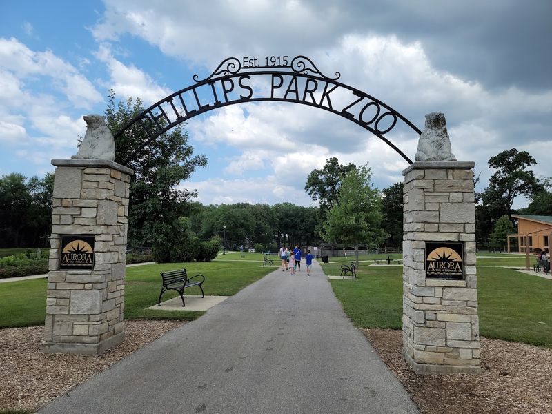 Phillips Park Zoo, Aurora, IL
