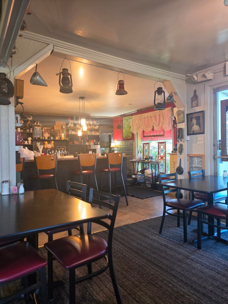 Phil's Family Restaurant, Hot Springs