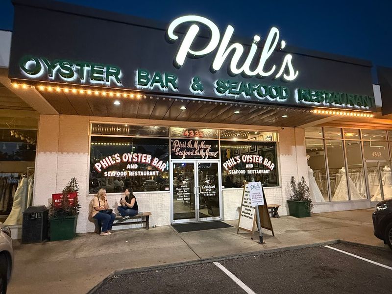 Phil's Oyster Bar & Seafood Restaurant