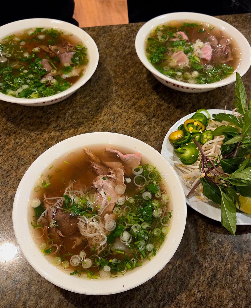 Pho 75