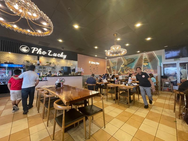 Pho Lucky