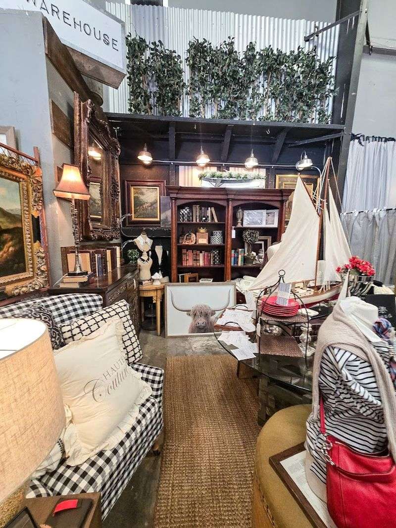 Sweet Salvage, Phoenix