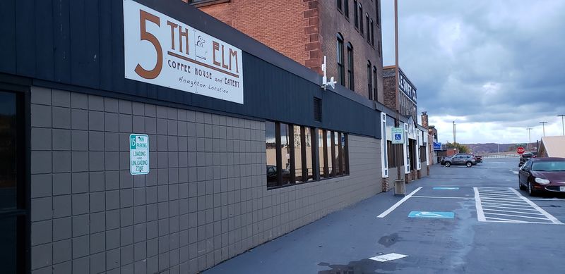 5th & Elm Coffeehouse, Hancock