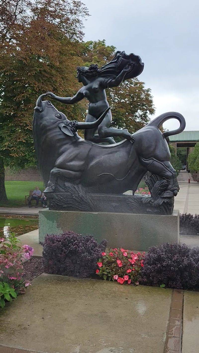 Benches, Shade, And The Art Of Loitering