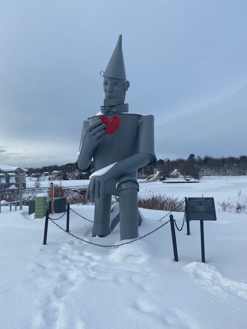 Lingering After The Snapshot