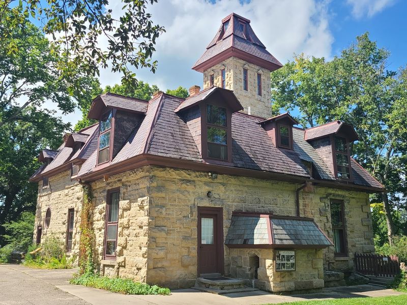 Piatt Castle Mac-A-Cheek, West Liberty Piatt Castle Mac-A-Cheek, West Liberty