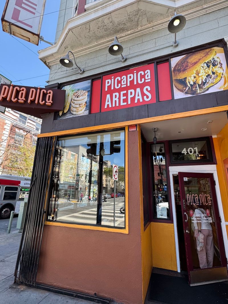 Pica Pica Arepa Kitchen