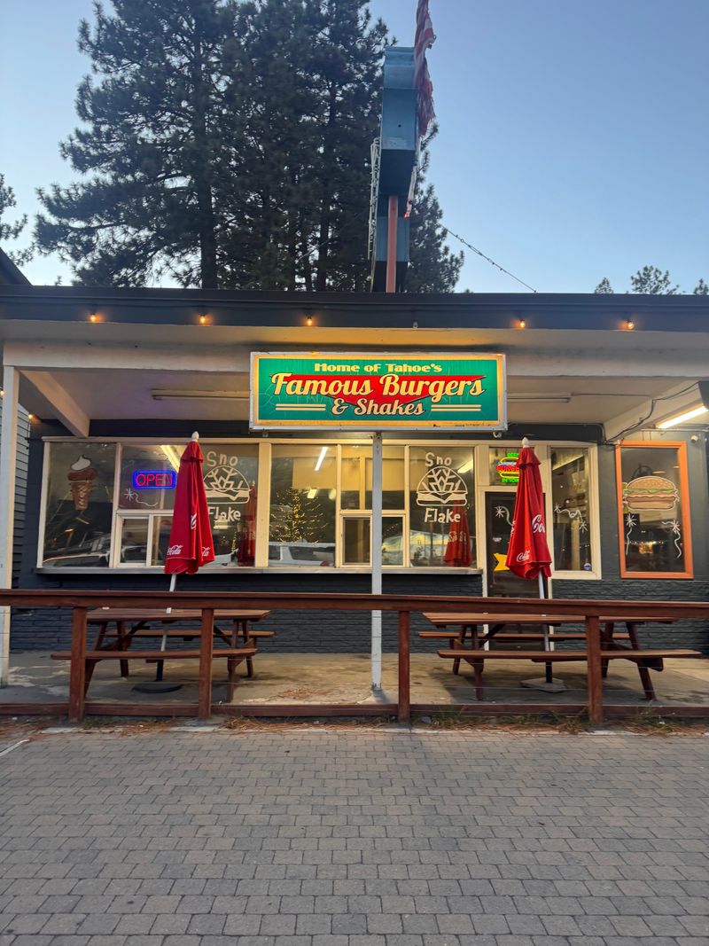 Sno-Flake Drive-In (South Lake Tahoe)