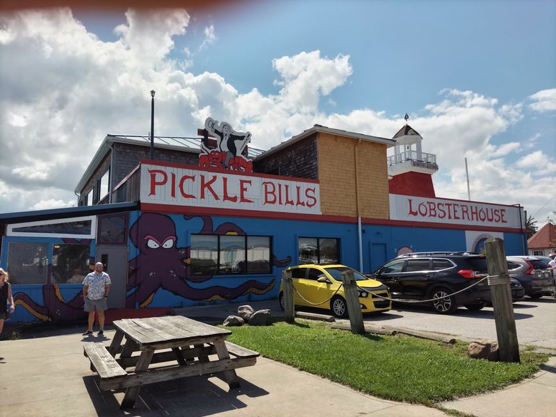 Pickle Bill's Lobster House, Grand River
