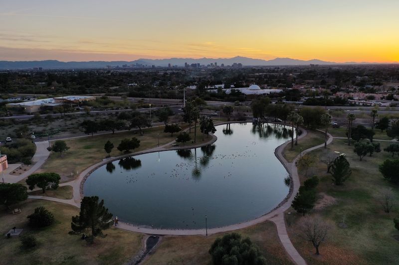 Picnic Spots And Handy Details