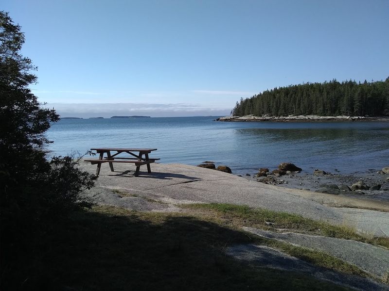 Picnic Spots Worth Claiming Early Picnic Spots Worth Claiming Early