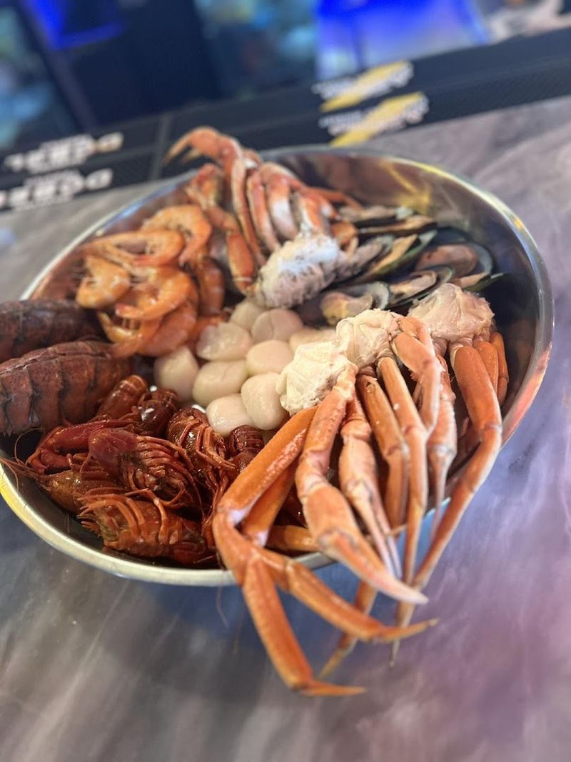 Pier 8 Cajun Seafood & Bar, Arvada