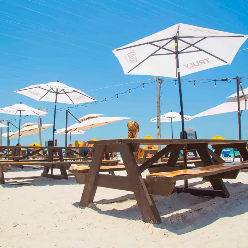 Barefoot Paradise at Caddy's Treasure Island