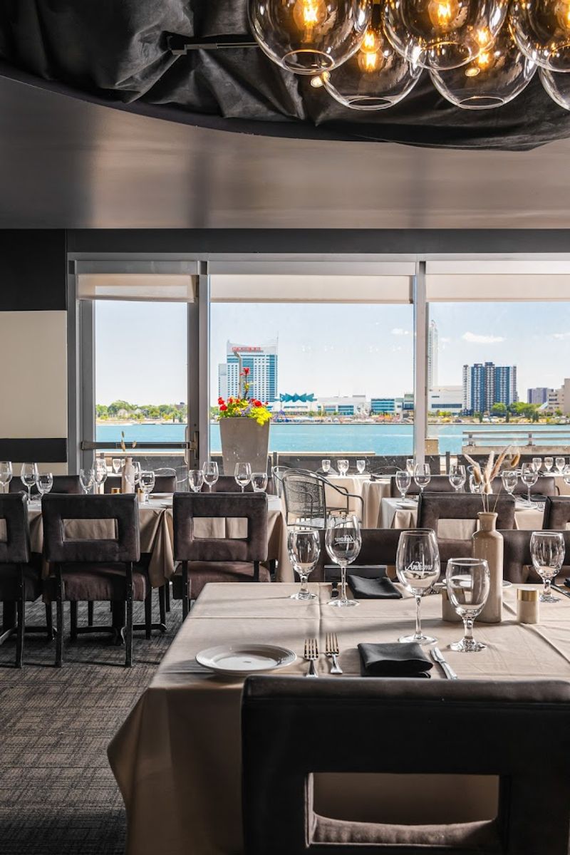 Andiamo Detroit Riverfront (Detroit)