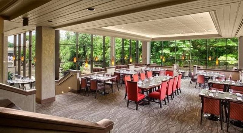 Beau's on the River, Cuyahoga Falls