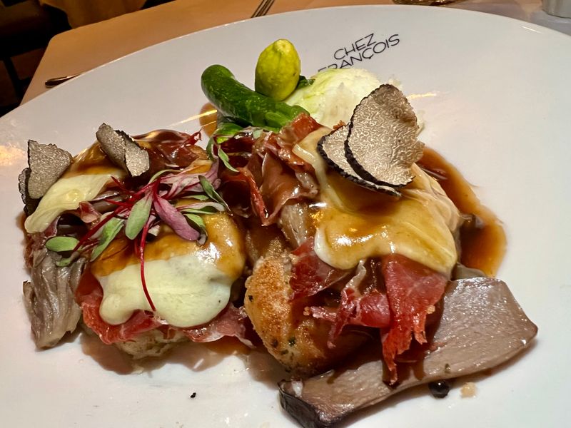 Chez François – Vermilion