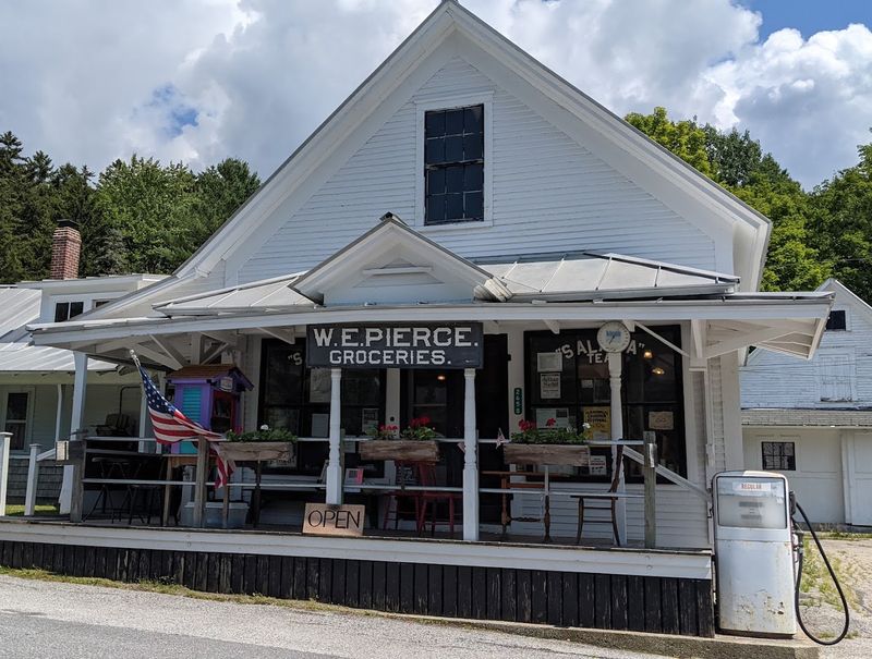 Pierce's Store Pierce's Store