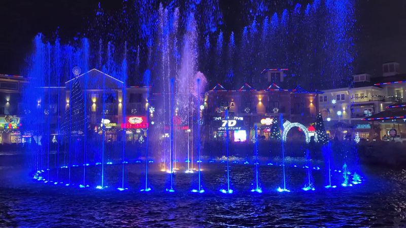 The Island Show Fountains, Pigeon Forge