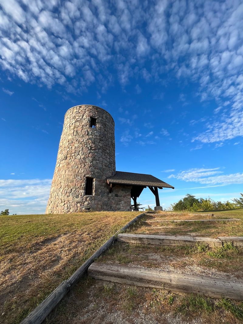 Pilot Knob State Park, Forest City