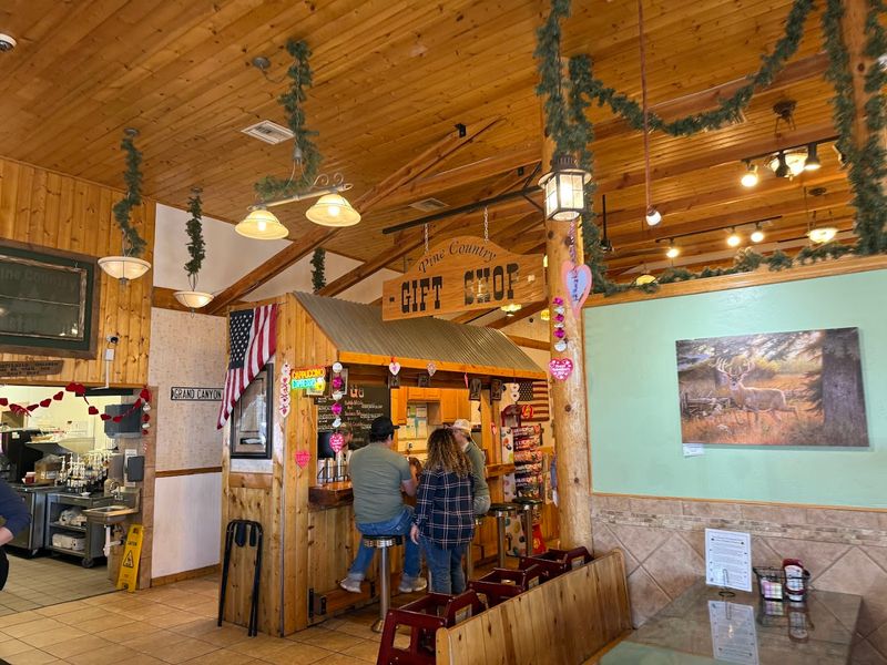 Pine Country Restaurant