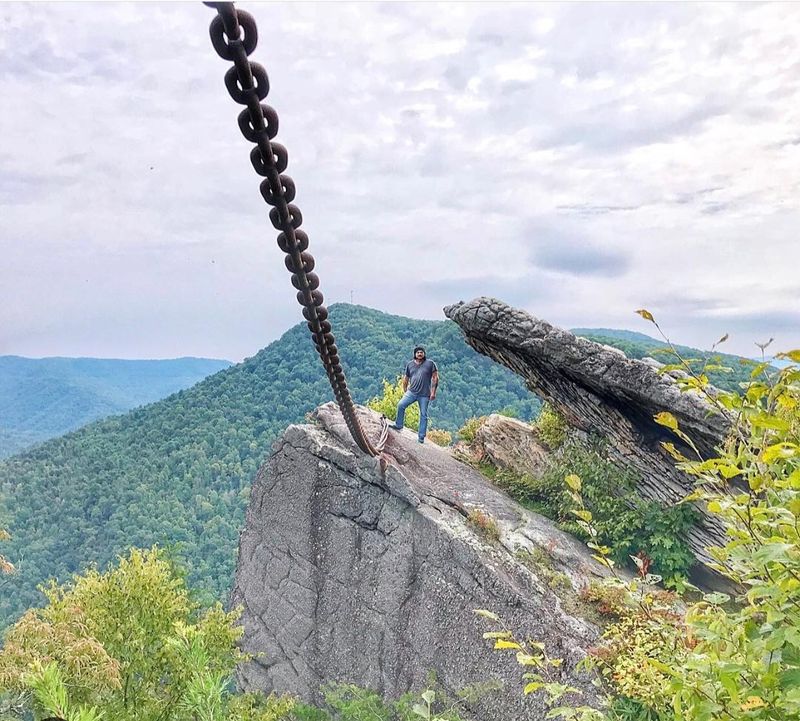Chained Rock Overlook And Trail