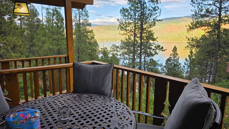 Pine River Lodge
