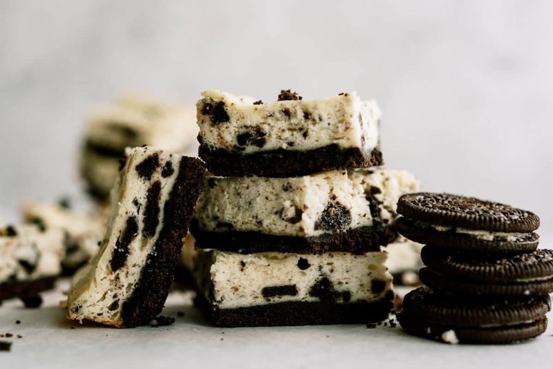 Cookies & Cream Cheesecake Squares
