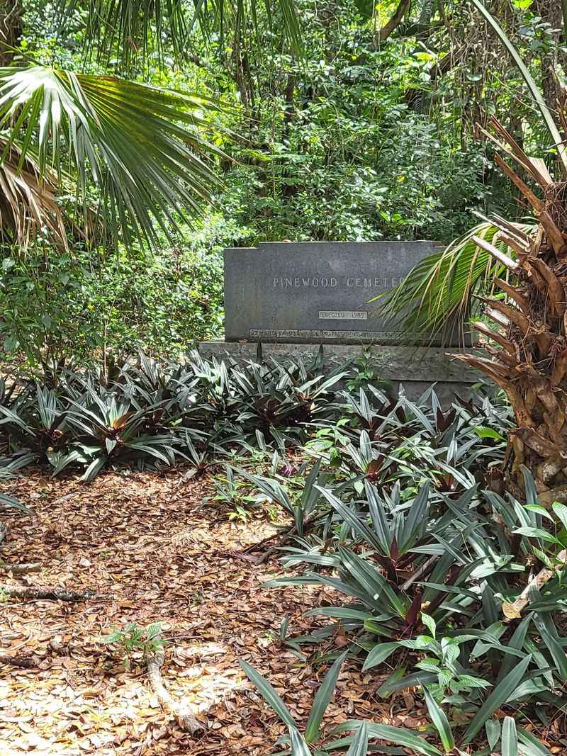 Pinewood Cemetery, Coral Gables Pinewood Cemetery, Coral Gables