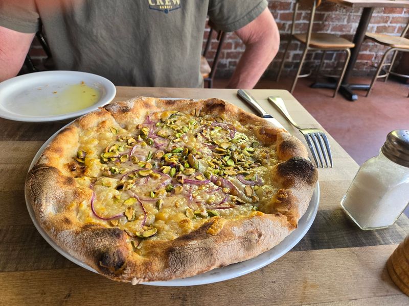 Pistachios On Pizza Sound Wild Until You Taste Them Pistachios On Pizza Sound Wild Until You Taste Them