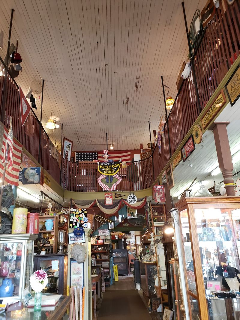 Pittsburgh's Fun Place To Shop, And It Earns The Title Pittsburgh's Fun Place To Shop, And It Earns The Title