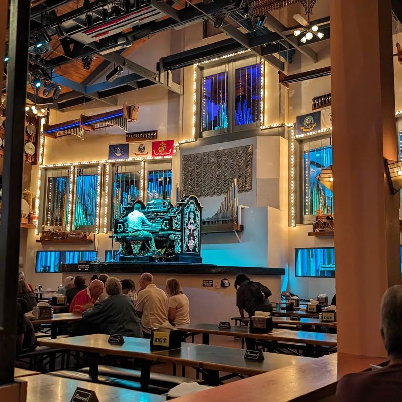 Interactive Entertainment That Welcomes Requests