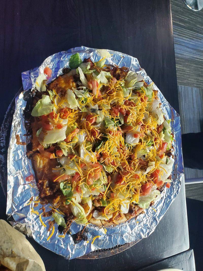 Pizza That Keeps The Locals Coming Back