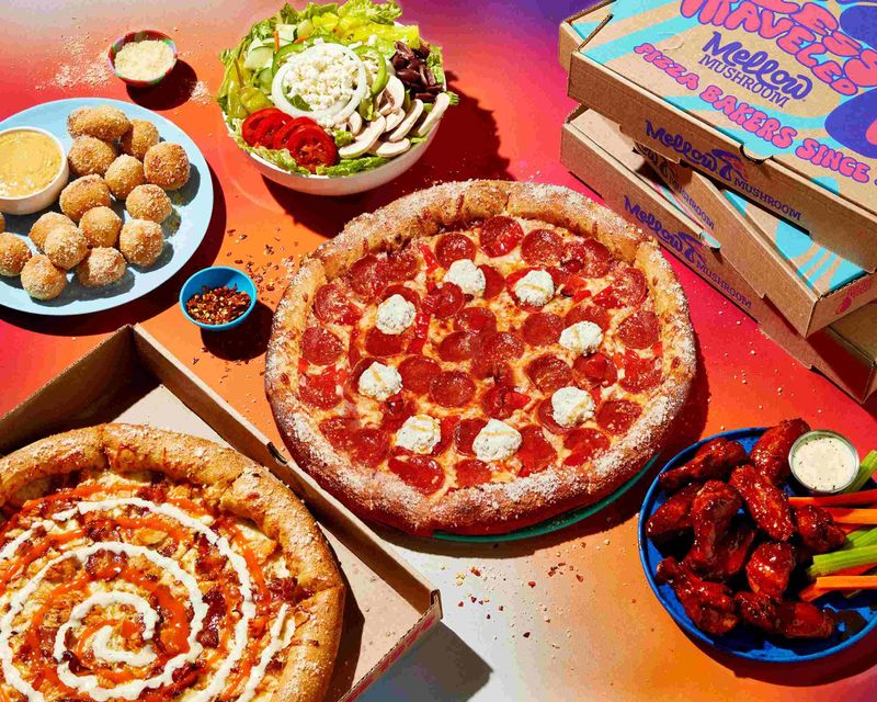 Mellow Mushroom (multiple Florida locations)