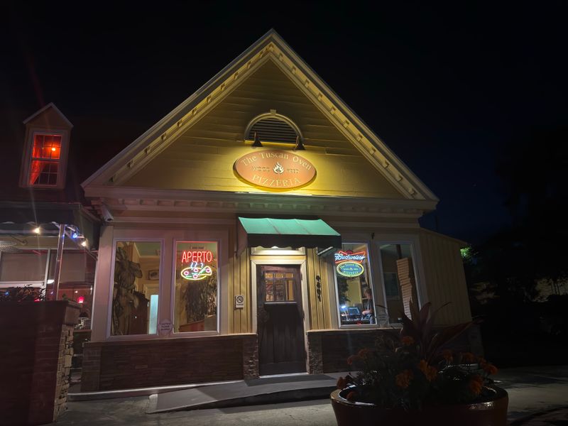 The Tuscan Oven Pizzeria – Pensacola, Florida