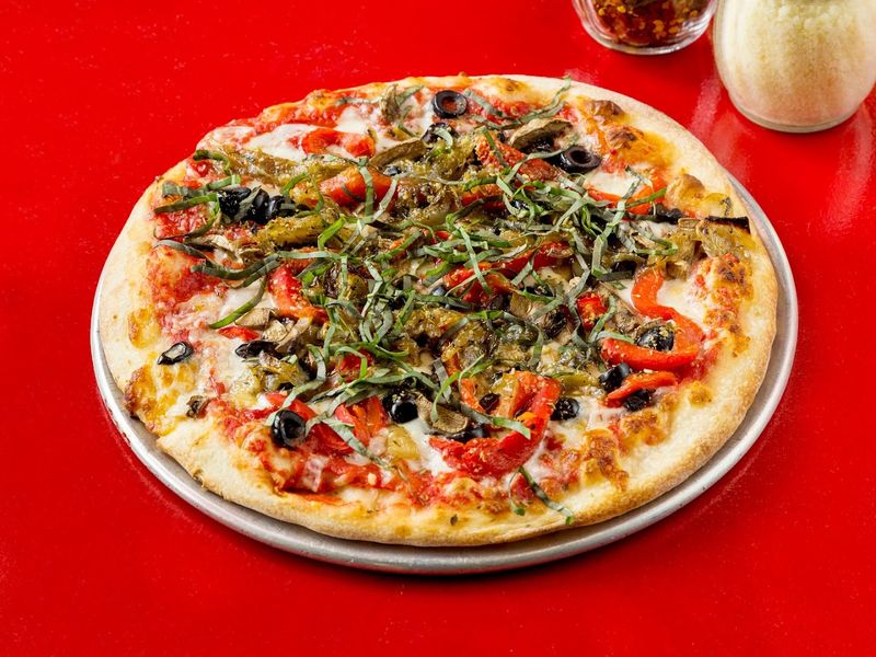 Pizza Worth Talking About In A Sandwich Town