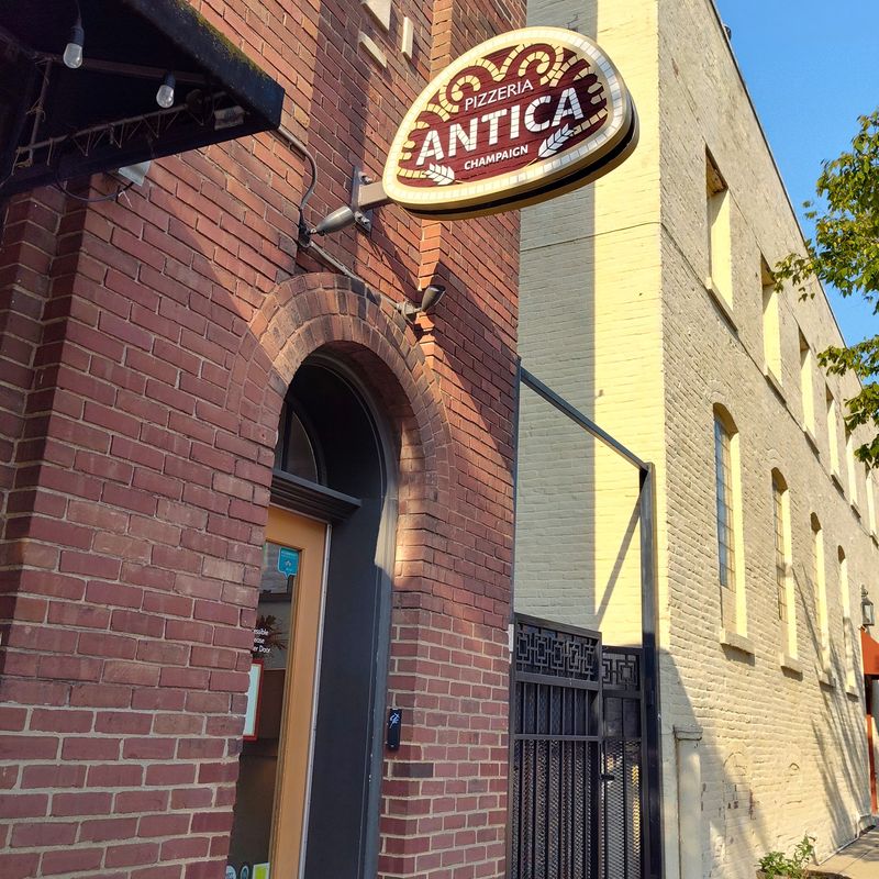Pizzeria Antica, Champaign, IL