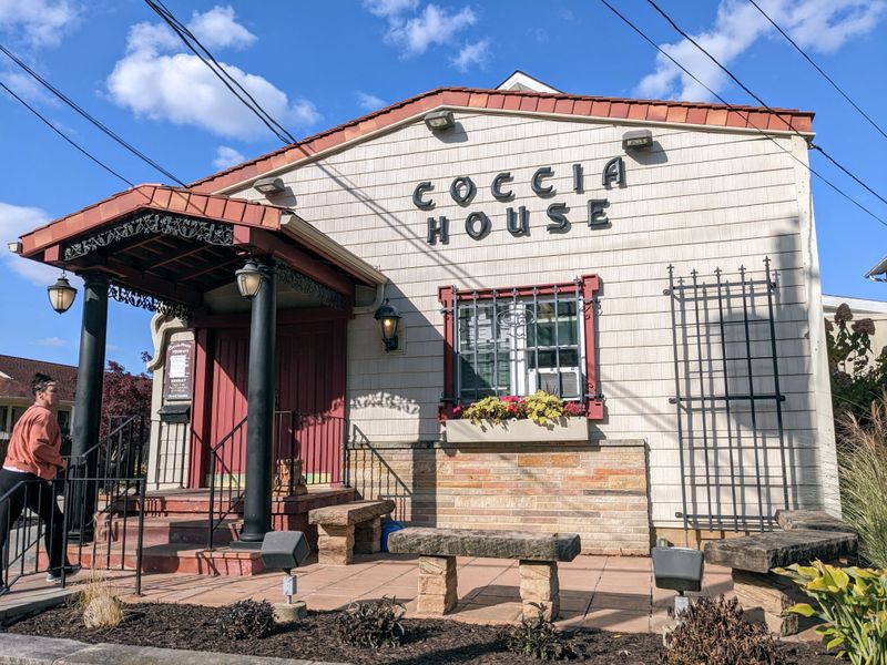 Coccia House – Wooster