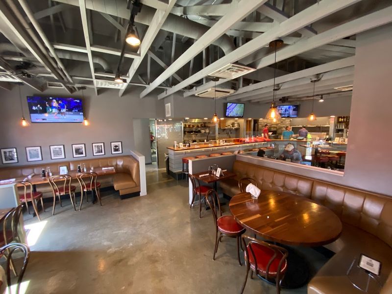 MJ Pizzeria, Springdale