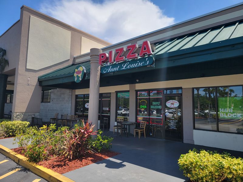 Massimo's Pizza Beachside