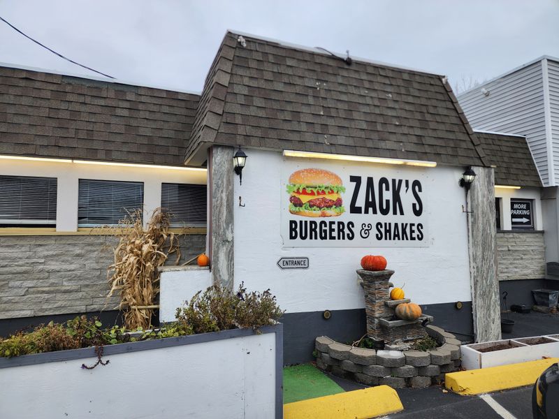 Zack's Burgers & Shakes - Berlin (Kensington)