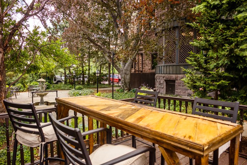 Garden Views And Seasonal Quirks