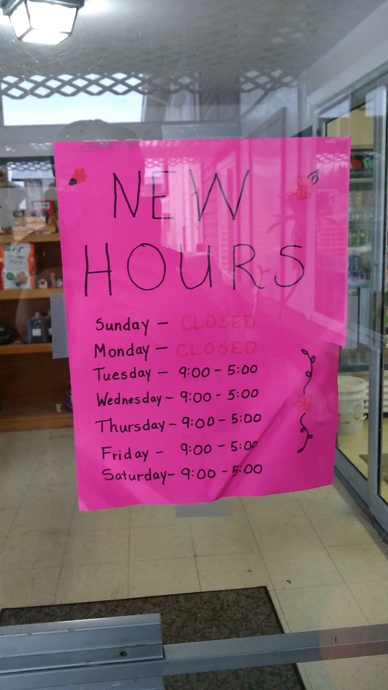 Plan Time For Gifts And Store Hours