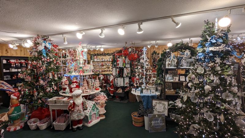 Plan Your Route, Park Out Back, And Shop Any Month