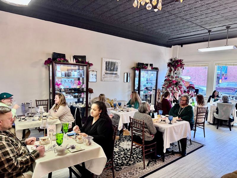 Why This Ohio Tearoom Earns Every One of Its Five Stars
