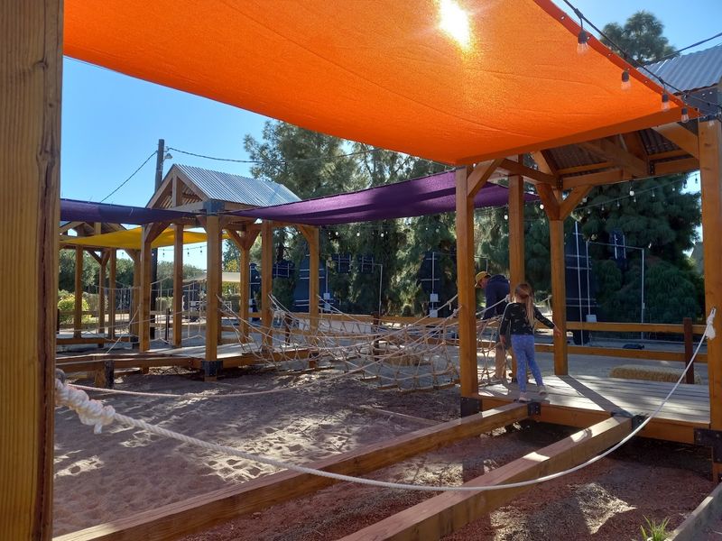 The Farm Store Where You Leave With More Than You Planned